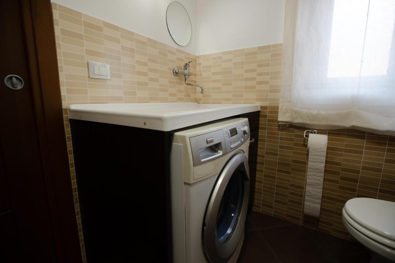 קאסטלמארה דל גולפו Cassaro Casa Vacanze מראה חיצוני תמונה